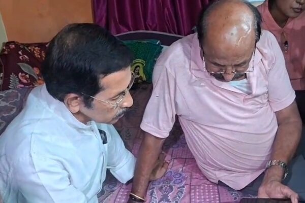 Indian army পাক সেনার হাতে ধৃত জওয়ানের বাড়িতে শুভঙ্কর ঘোষ Indian army