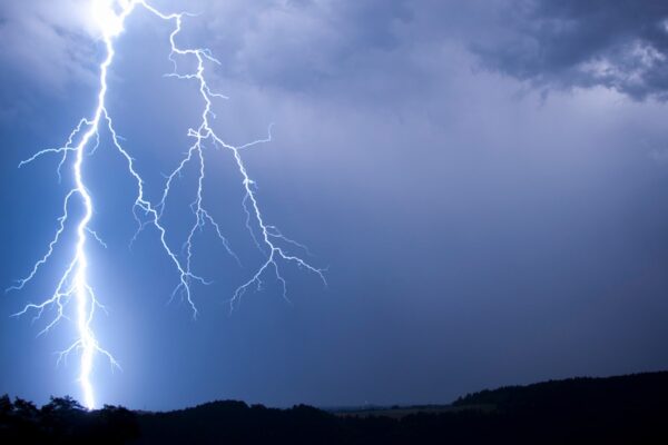 Thunderstorm in Malda overnight, 9 killed in lightning strike in Odisha