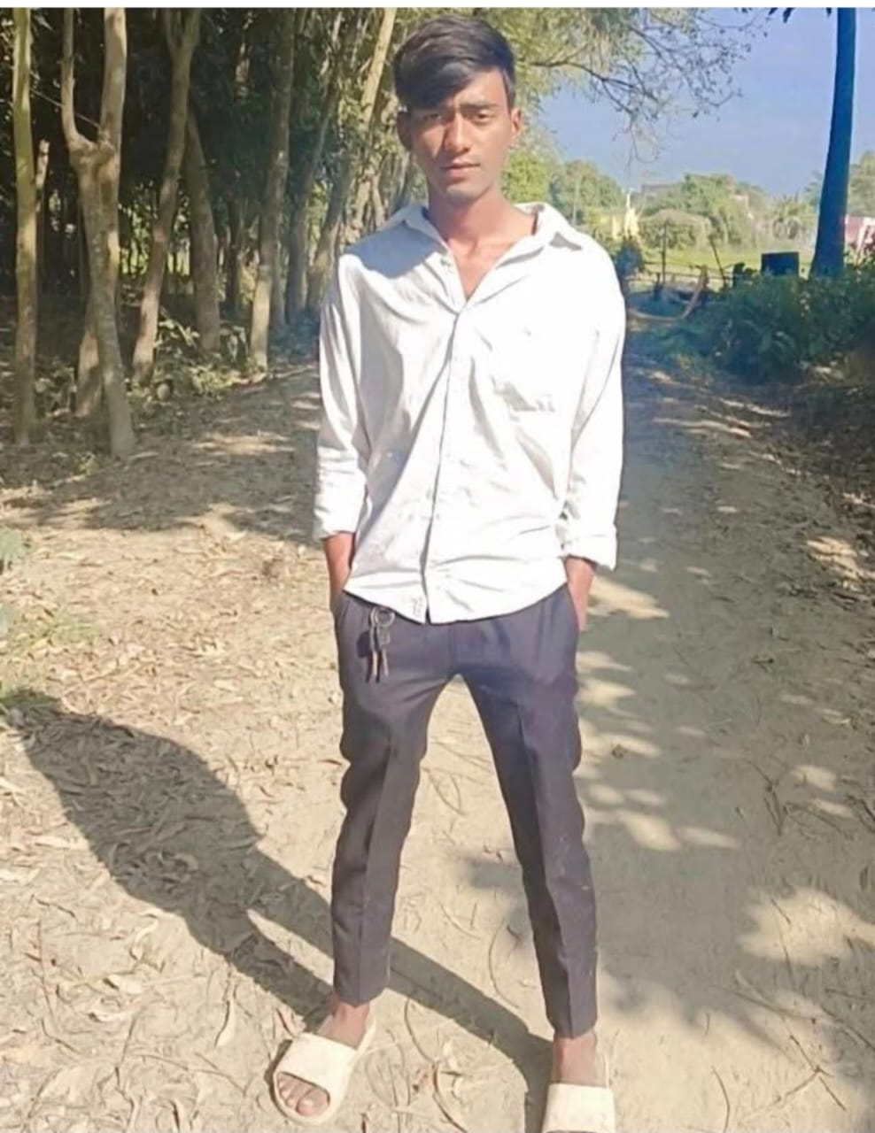 Minor migrant worker from Harishchandrapur missing in Kashmir