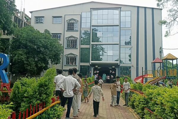 Swapnaneer expands the scope of education